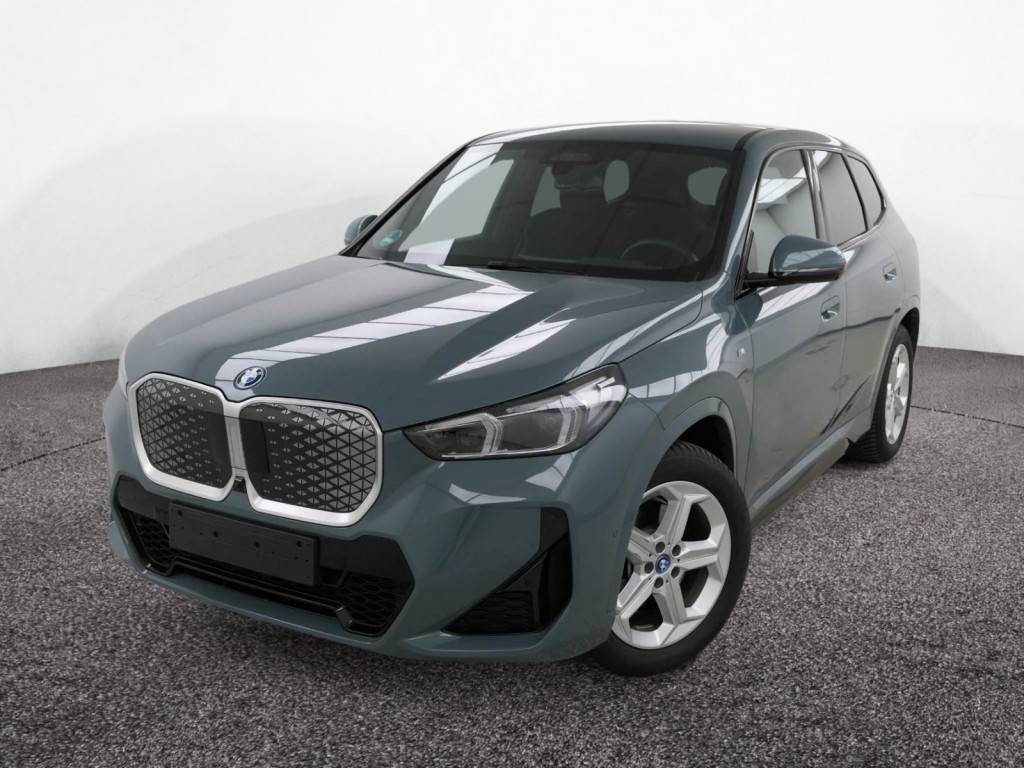 BMW iX1 xDrive30 M Sport HUD+AC+360°KAM+MEM