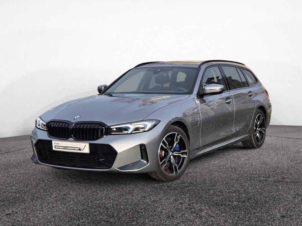 BMW 330e Touring M Sport AHK+PANO+360°KAM+HUD