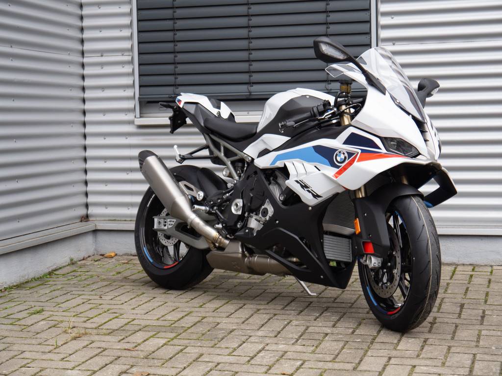 BMW S 1000 RR LED SCHEINWERFER SPORTABGASANLAGE