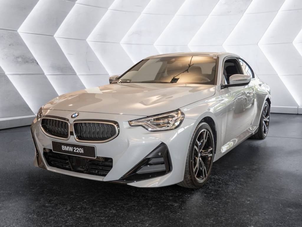 BMW 220i Coupe M-Sport KEYLESS SHZ KAMERA NAVI LED
