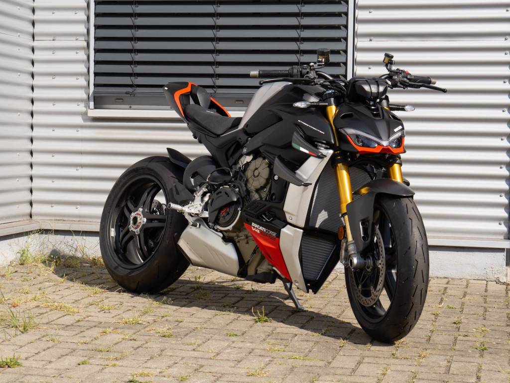 DUCATI Streetfighter V4 SP 2 Carbon Felgen, N° 695