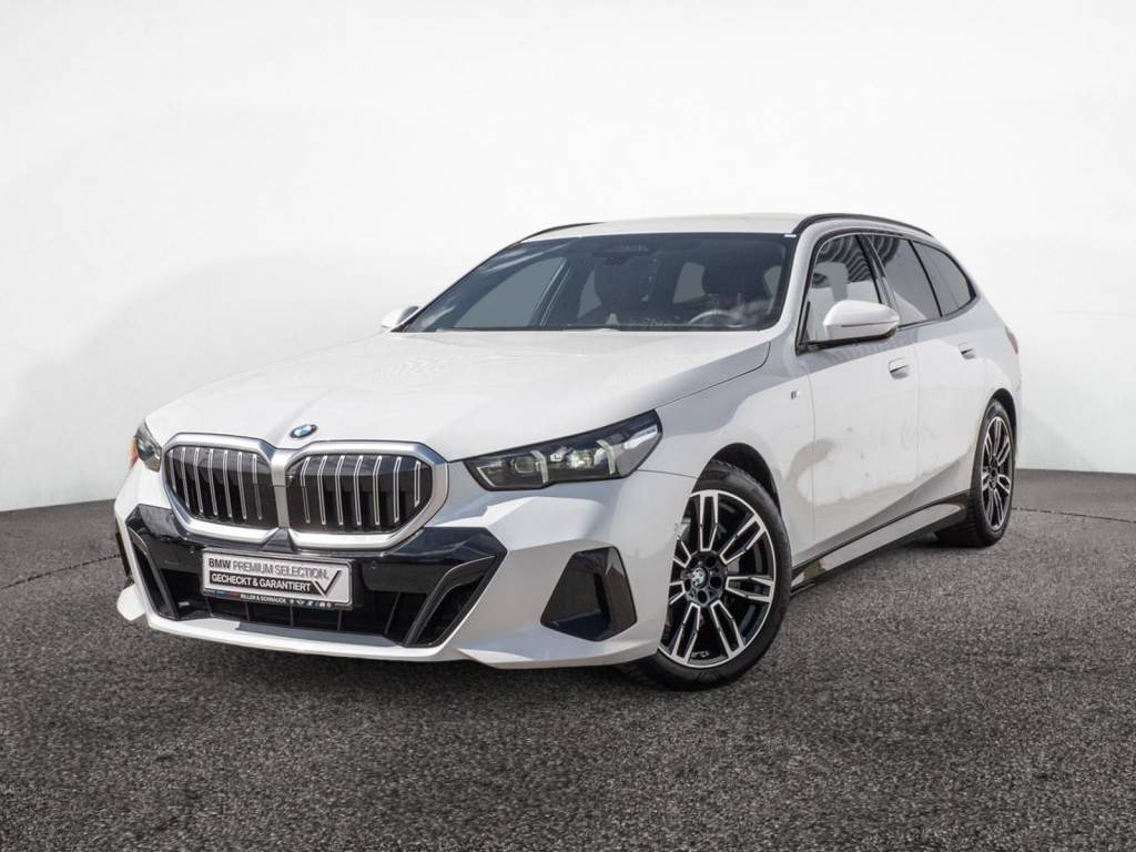 BMW 540d Touring xDrive M-Sport STANDHZG+AHK+B&amp;W+SIT