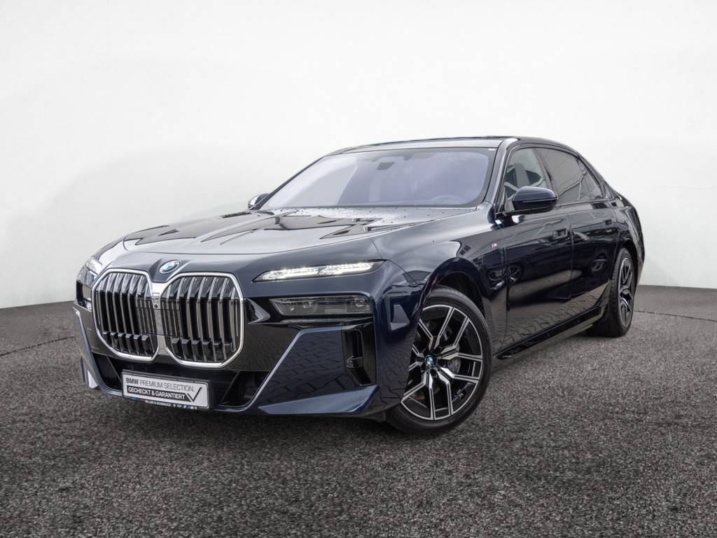 BMW 750e xDrive M-Sport B&amp;W PANO 360° LUFTFEDERUNG