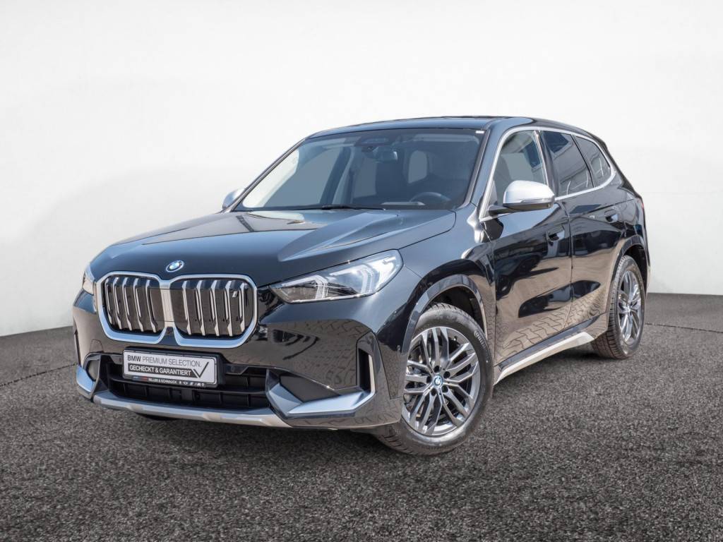 BMW iX1 xDrive 30 X-Line SHZ NAVI ACC HUD LED 360°