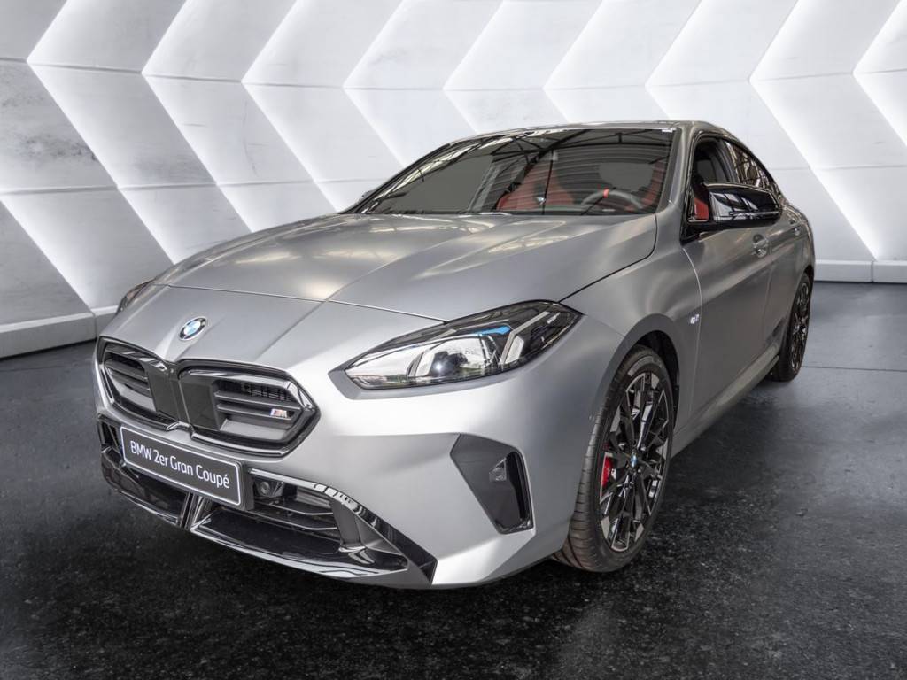 BMW M235 Gran Coupe xDrive H/K ACC HUD LED PANO 360°