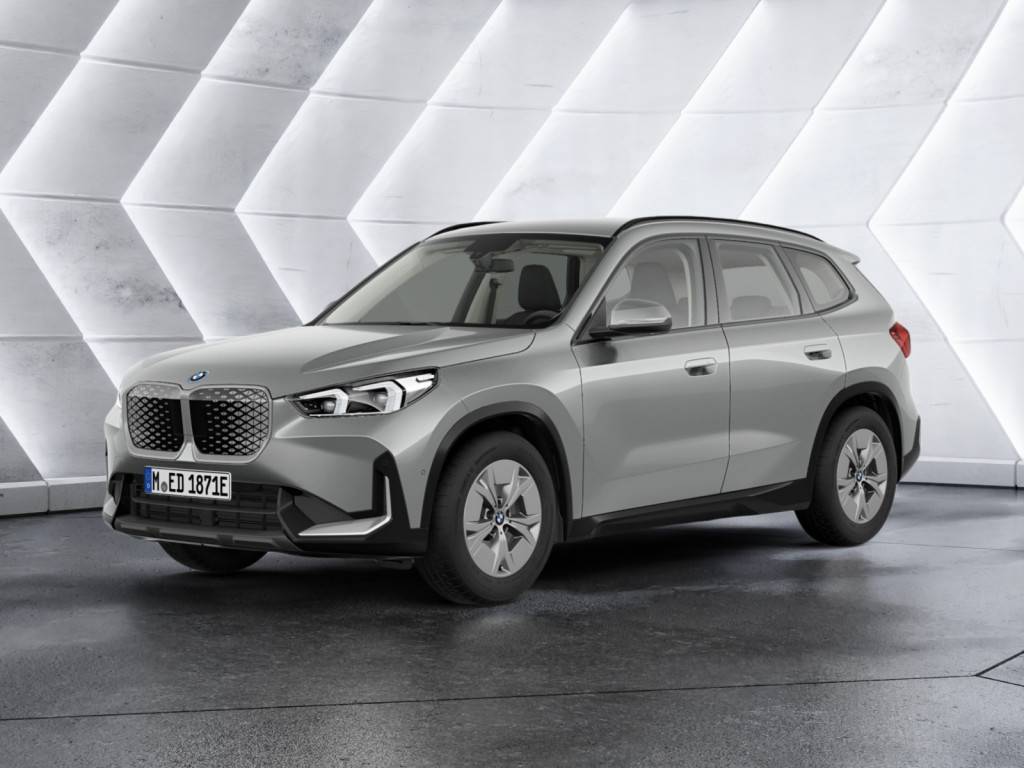 BMW iX1 xDrive30 PDC SHZ KAMERA NAVI AKTIVSITZE LED