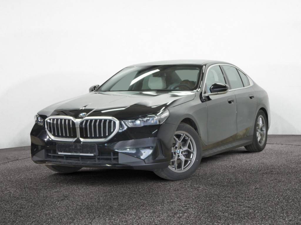 BMW 520d xDrive 360°KAM+SITZBELÜFTUNG+HK