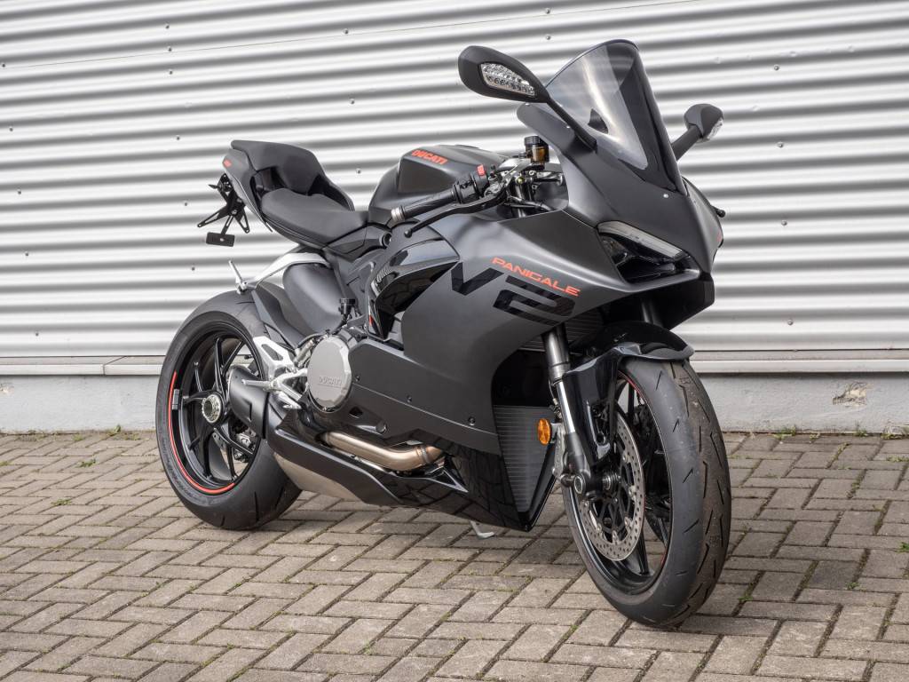 DUCATI Panigale V2 155 PS und Einarmschwinge