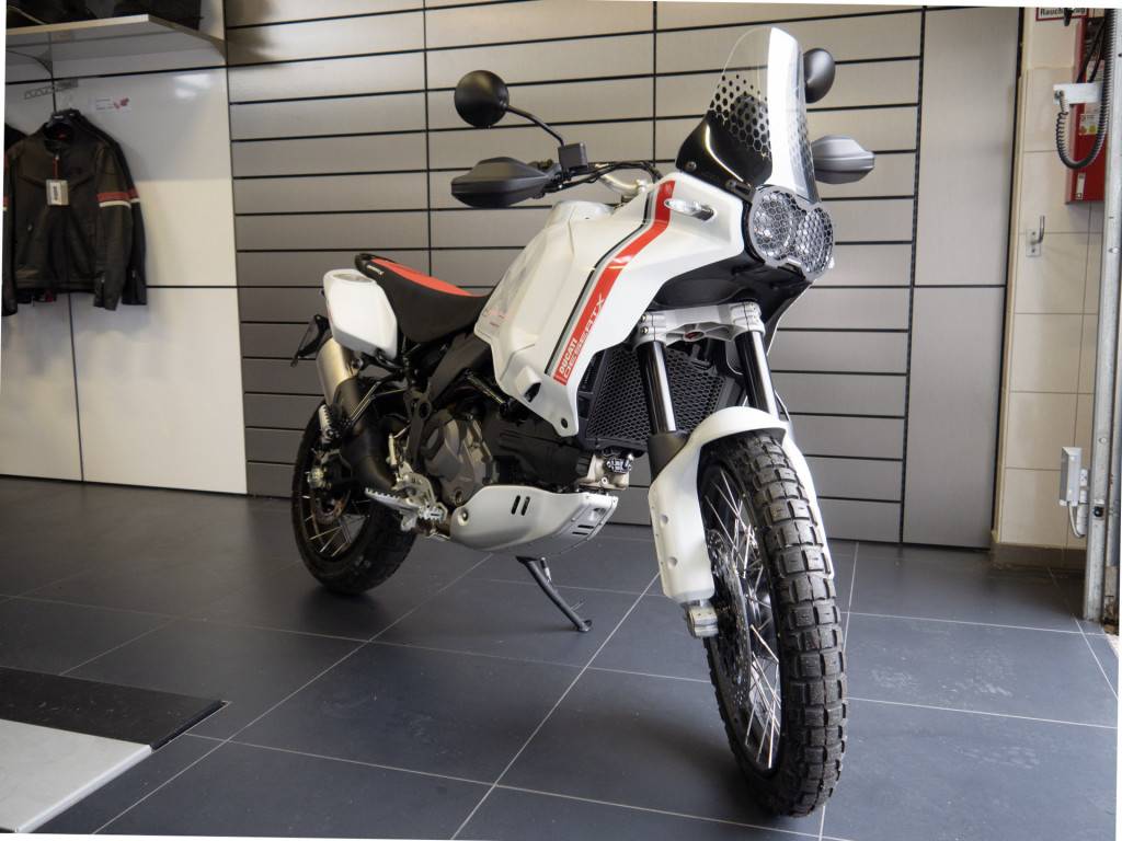 DUCATI Desert X mit Rally-Paket Zusatztank, Rally-Paket