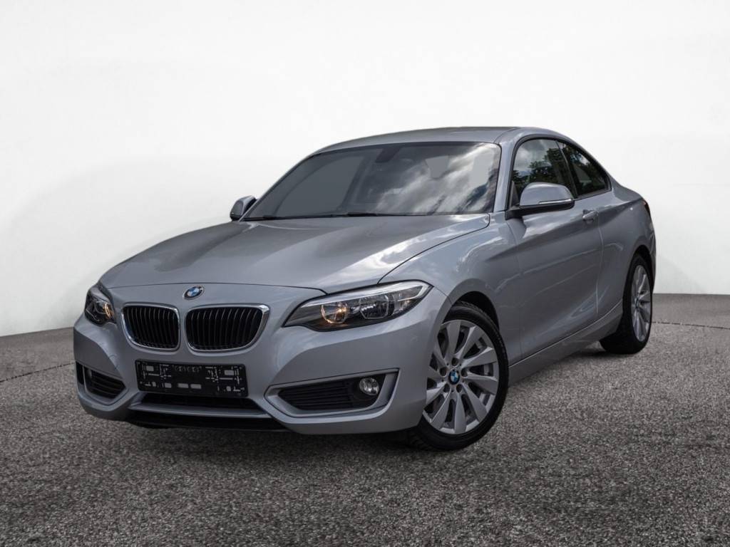 BMW 220i Coupe Advantage KLIMA PDC SITZHEIZUNG NAVI
