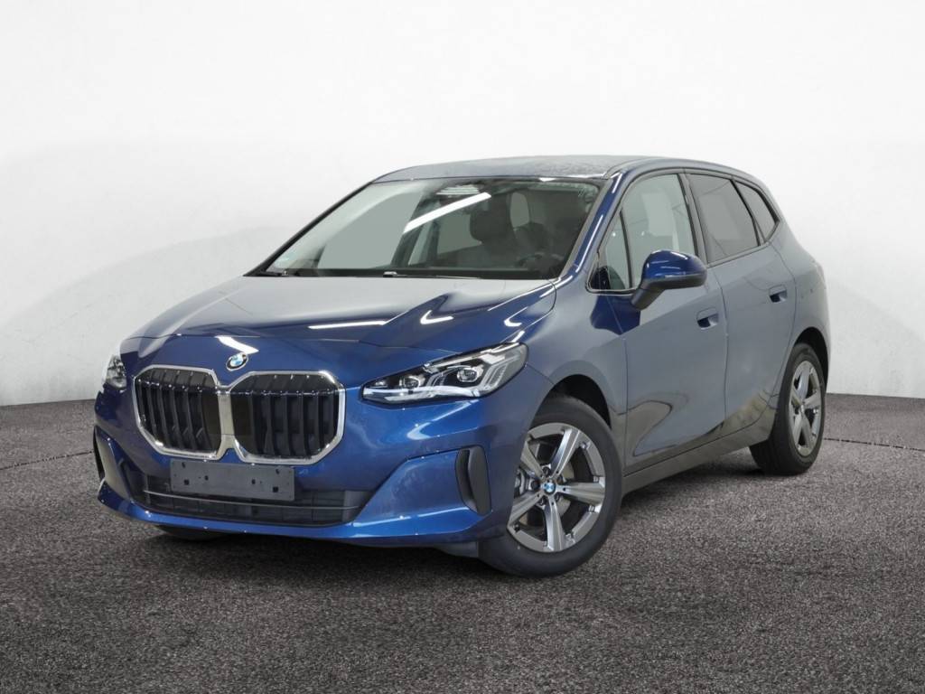 BMW 218i Active Tourer AHK+LED+NAVI+KAM+SHZG