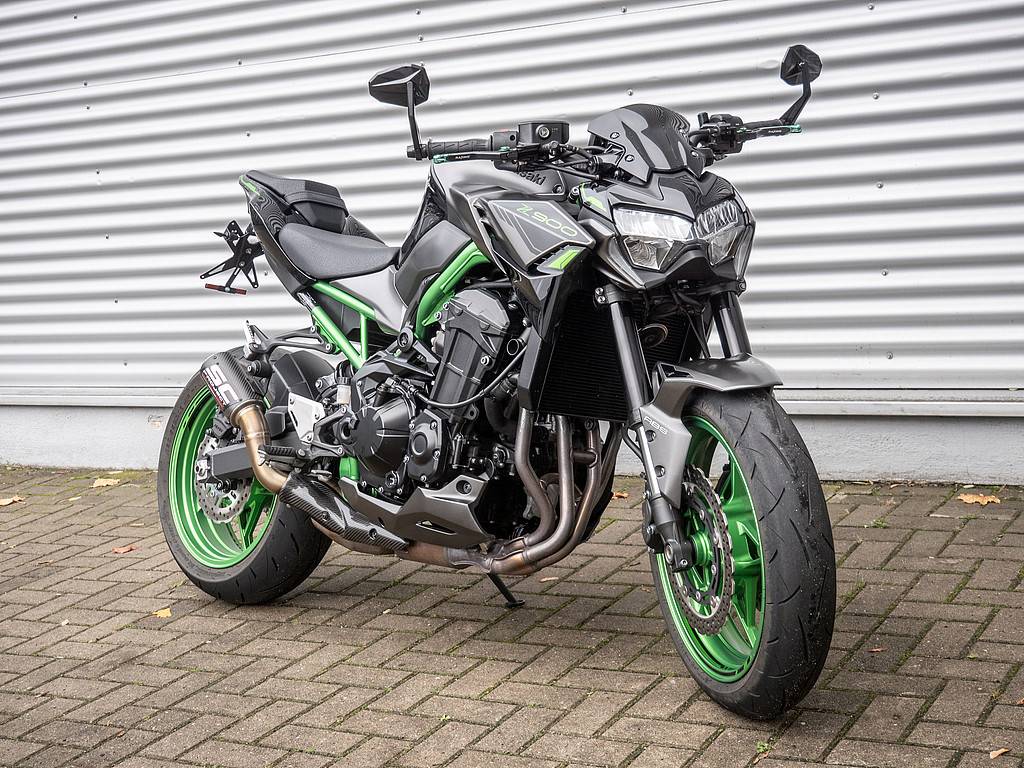 KAWASAKI Z 900