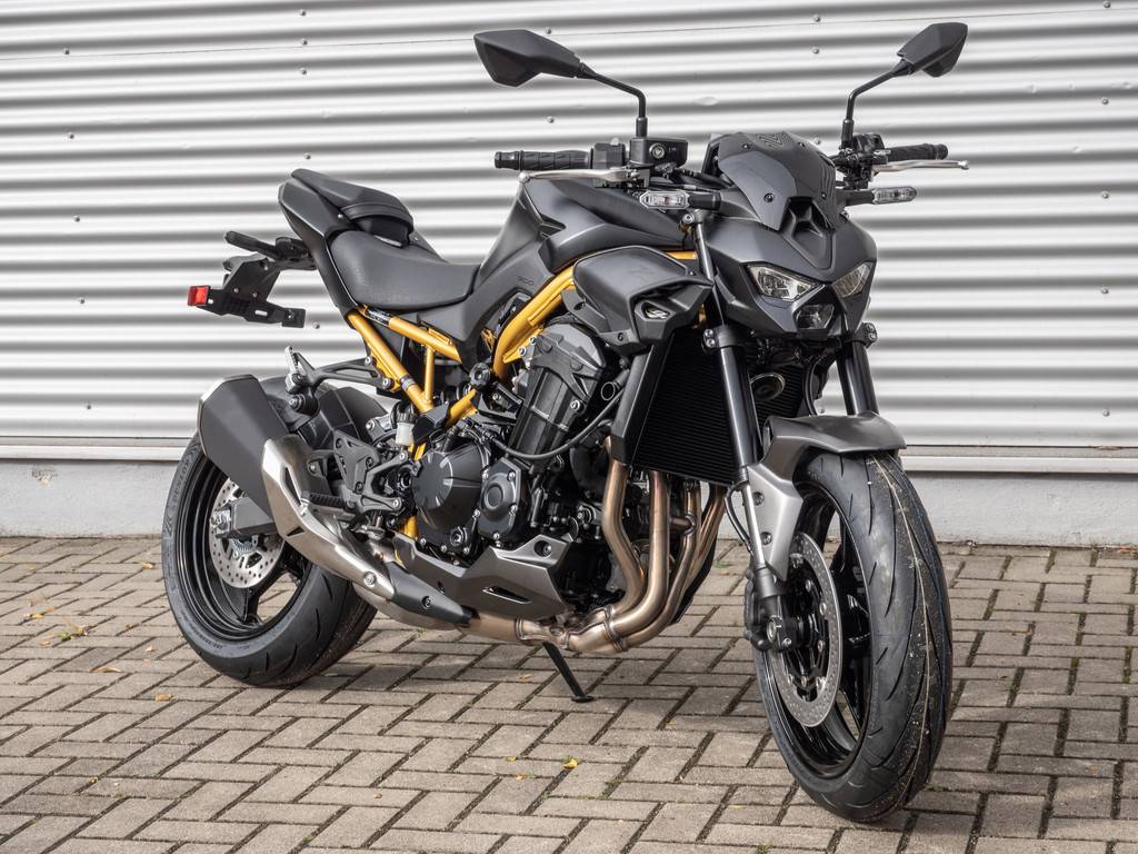 KAWASAKI Z 900 MY 26