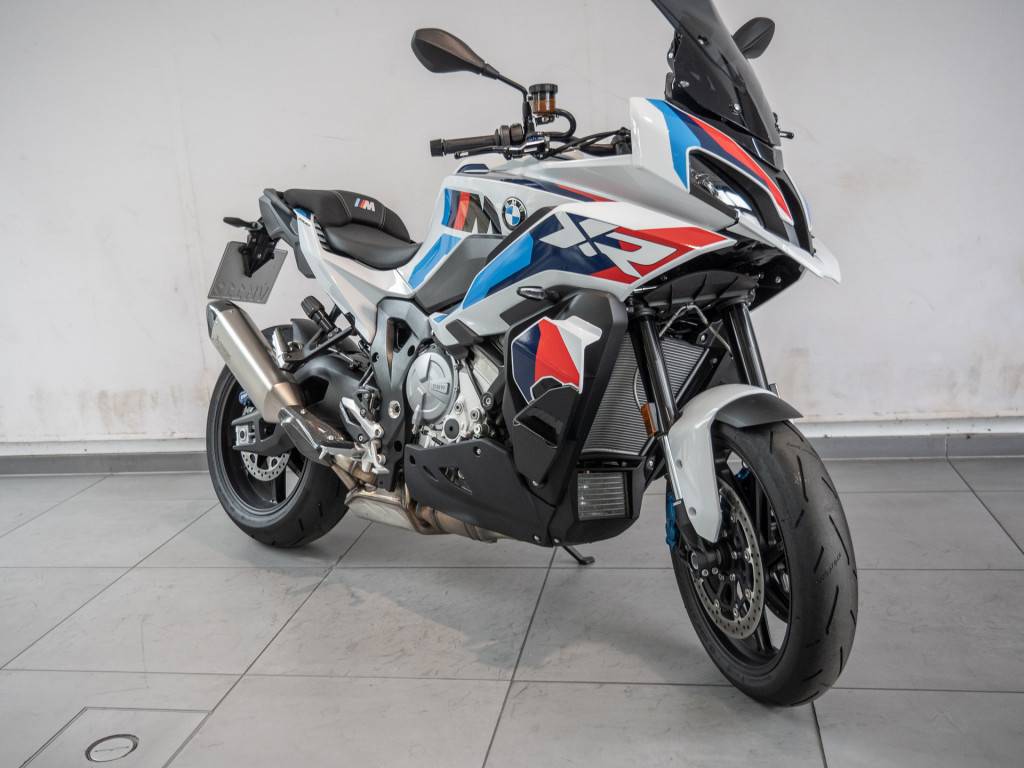 BMW M 1000 XR