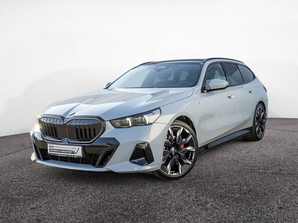 BMW 520i Touring M-Sport Pro 21 ZOLL+B&amp;W+AHK+PANO