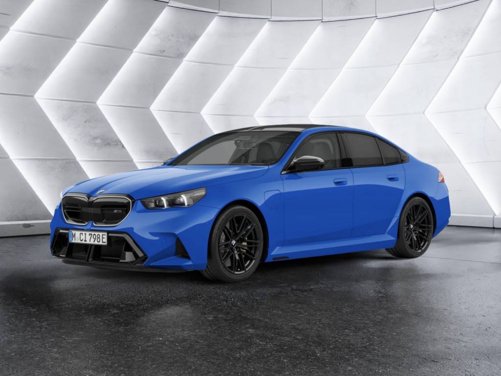 BMW M5 SHZ NAVI B&amp;W ACC SITZBELÜFTUNG LED PANO 360°