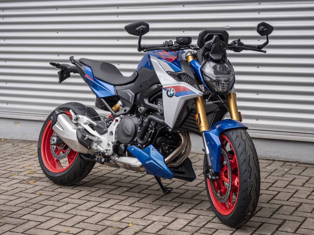 BMW F 900 R KOMFORT-P. DYNAMIC-P. GRIFFHEIZUNG