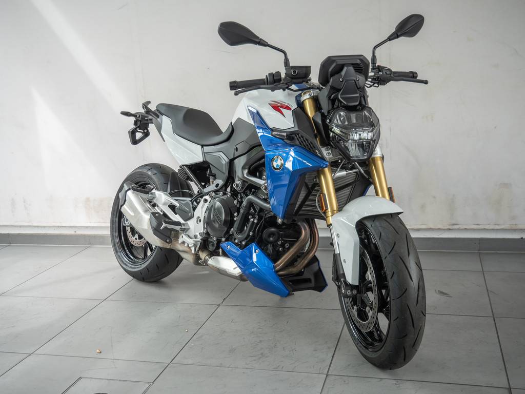 BMW F 900 R Style Sport KOMFORT-P. GRIFFHEIZUNG